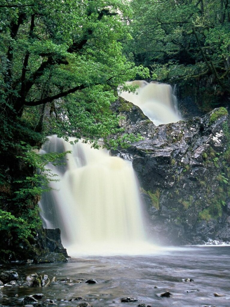 Eas Chia-Aig Waterfalls