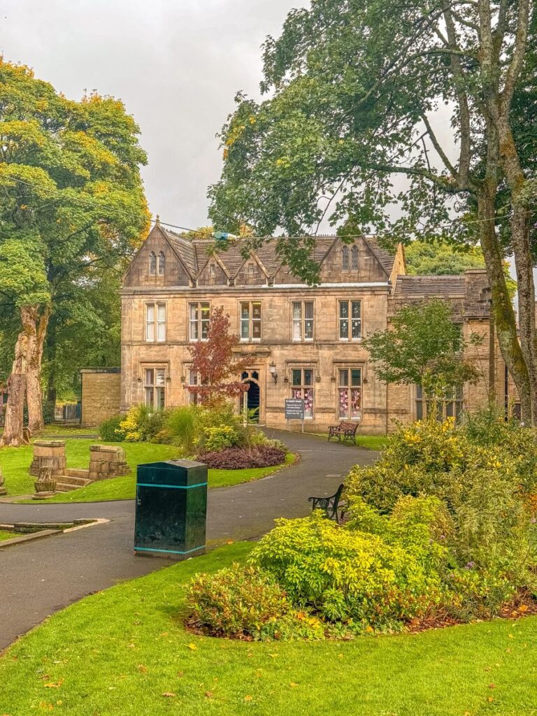 uppermill in greater manchester